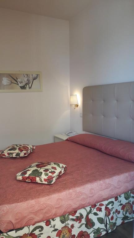 Hotel Bahia San Benedetto del Tronto Exterior photo